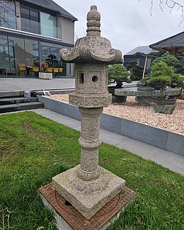 Okayama stone Latern150cm